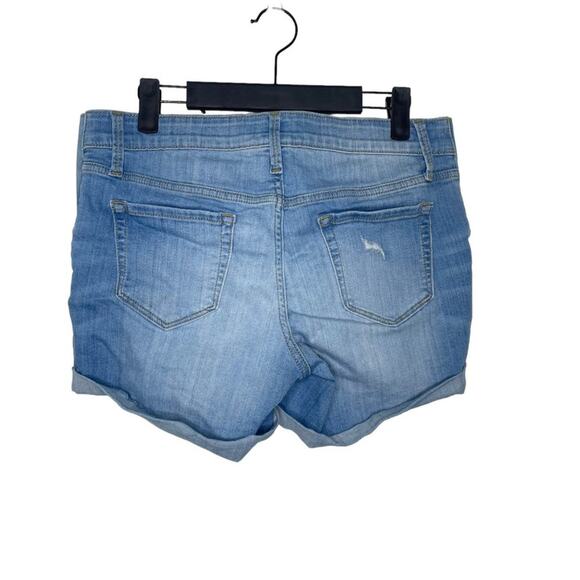 Isabel Maternity Womens Shorts Size 27 Denim Blue Light Wash Midi Jean - Picture 2 of 12